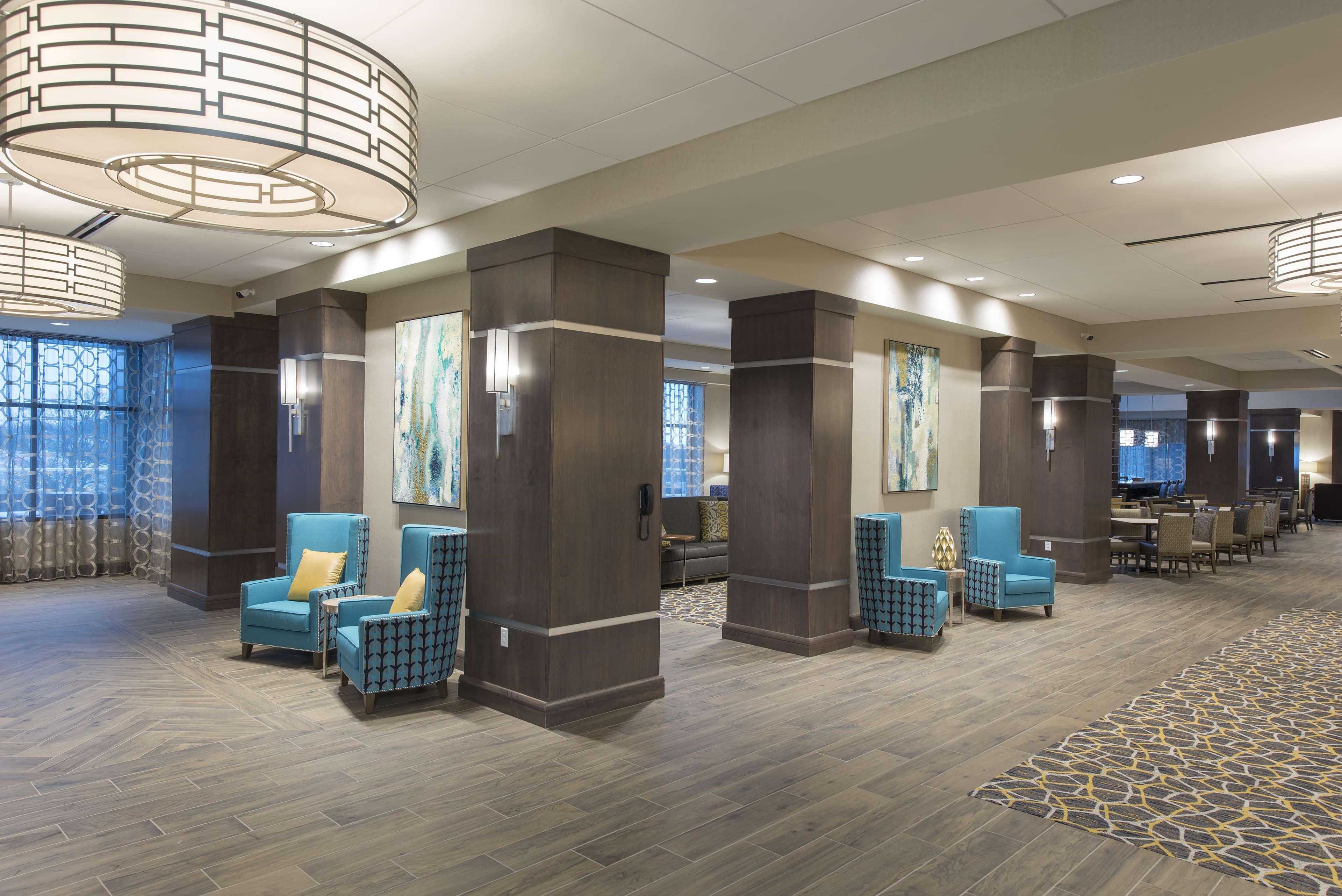 Hampton Inn & Suites Grand Rapids Downtown Exterior photo